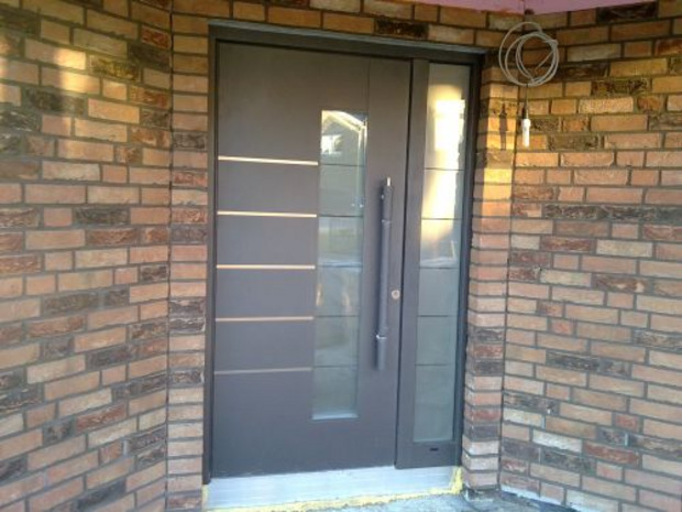 Inotherm Haustür mit Seitenteil